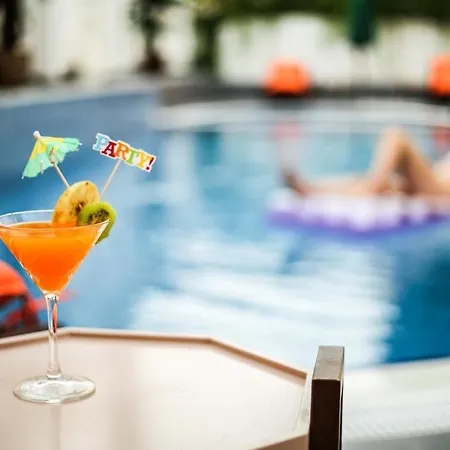 Akayda Butik (adults Only) Сіде